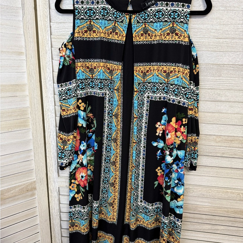 Elegant Black and Blue Floral Cold Shoulder Dress